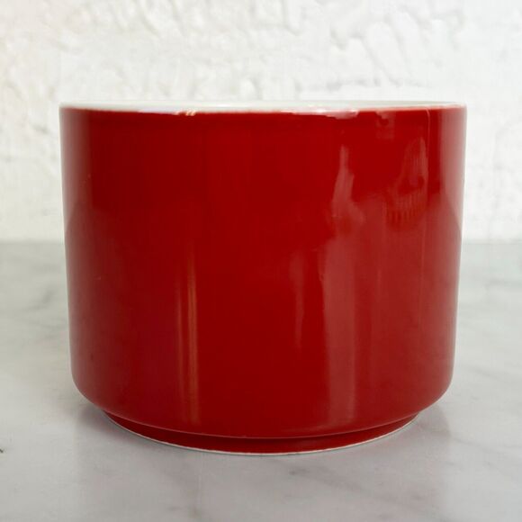 Starbucks Cranberry Red Embossed White Logo - 2014 Starbucks Coffee Cup 12 fl oz - Picture 5 of 7